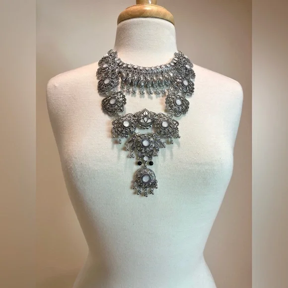 BOHO STATEMENT NECKLACE - Picture 1 of 5